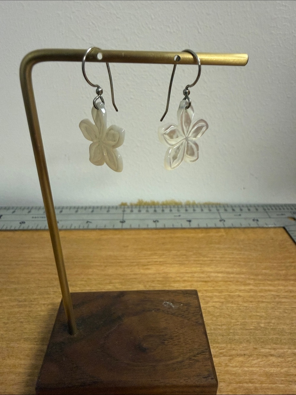 White pearlescent flower dangle drop earrings lightweight